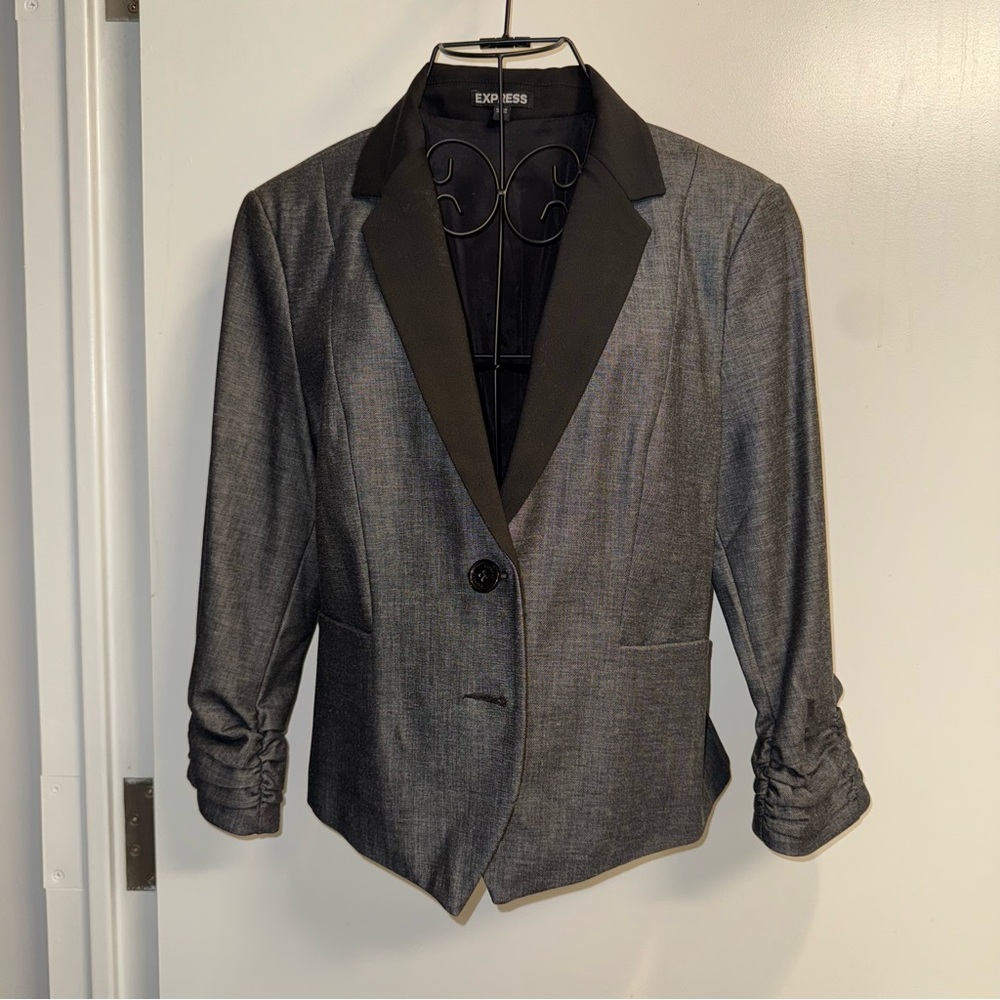 Express Three Quarter Rouched Sleeve Single Breasted Contrast Collar Blazer